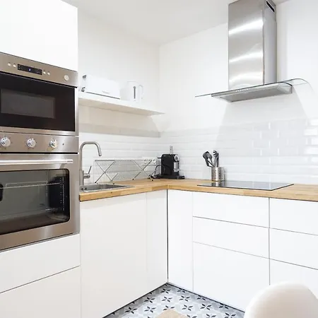 Spacious Near The Champs De Mars Apartment *